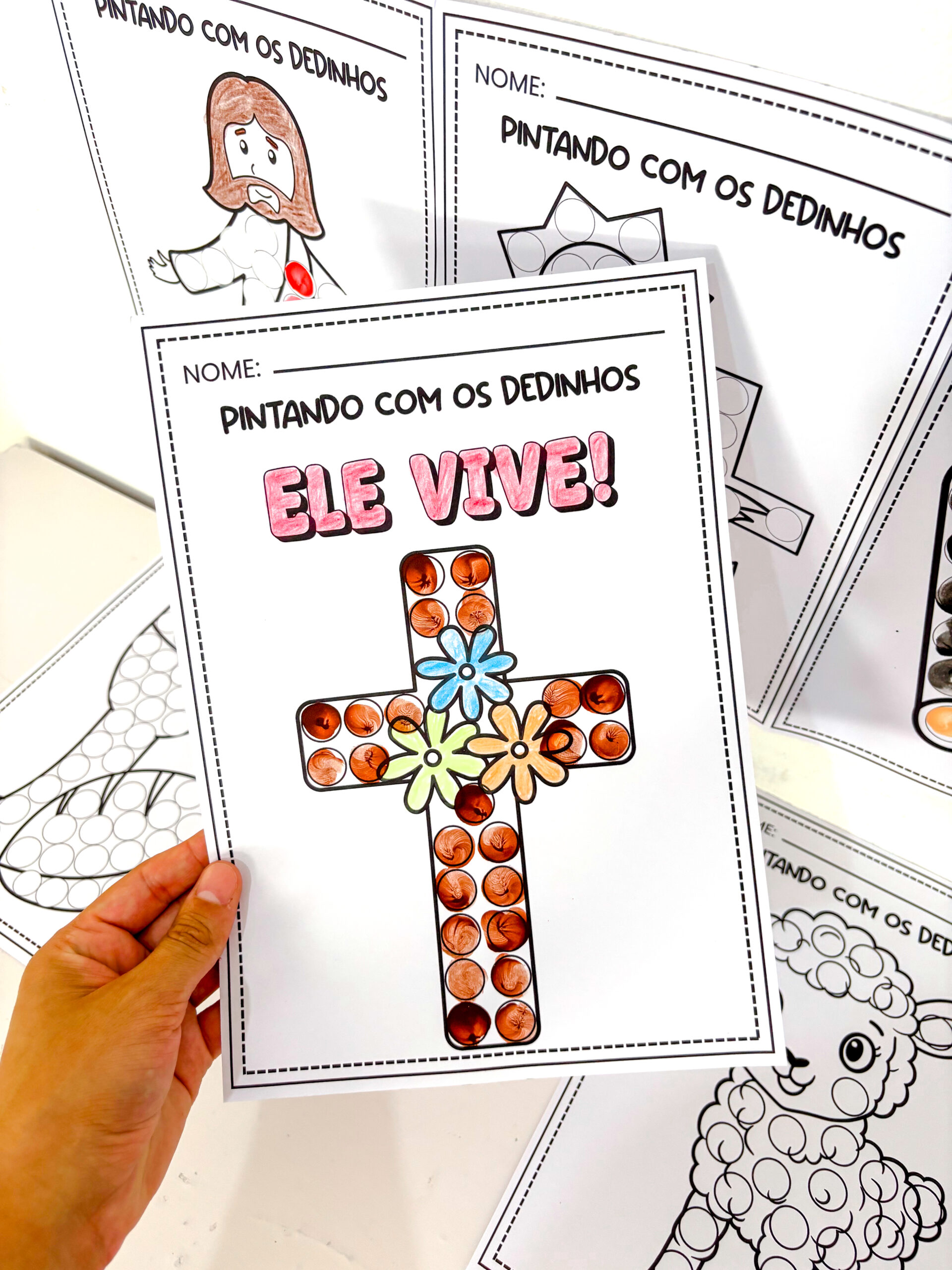 Atividade de Páscoa Cristã: Pintando com os dedinhos - Imagem 7